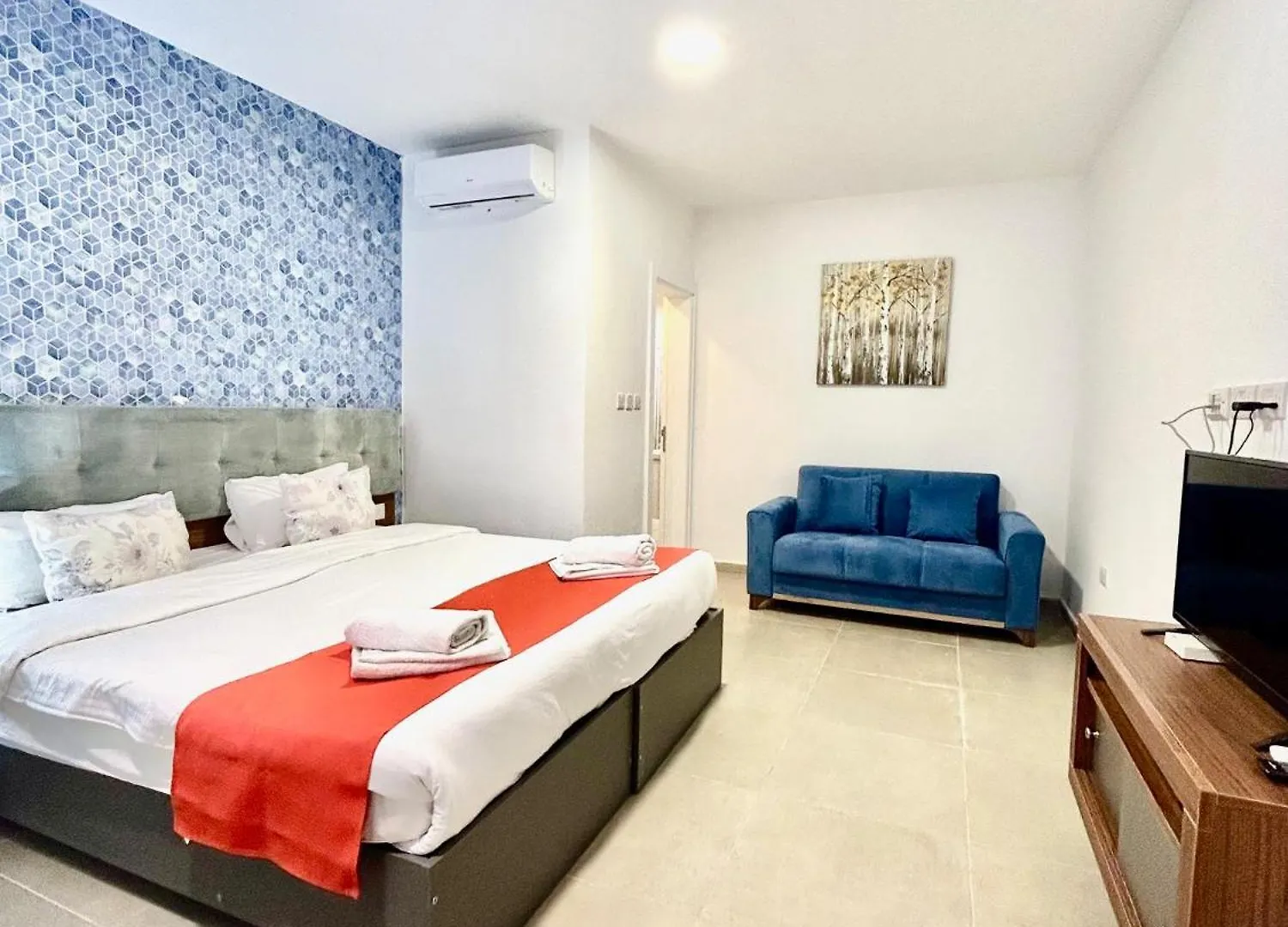 Tritoni Marina Boutique Apartments&Suites Gzira